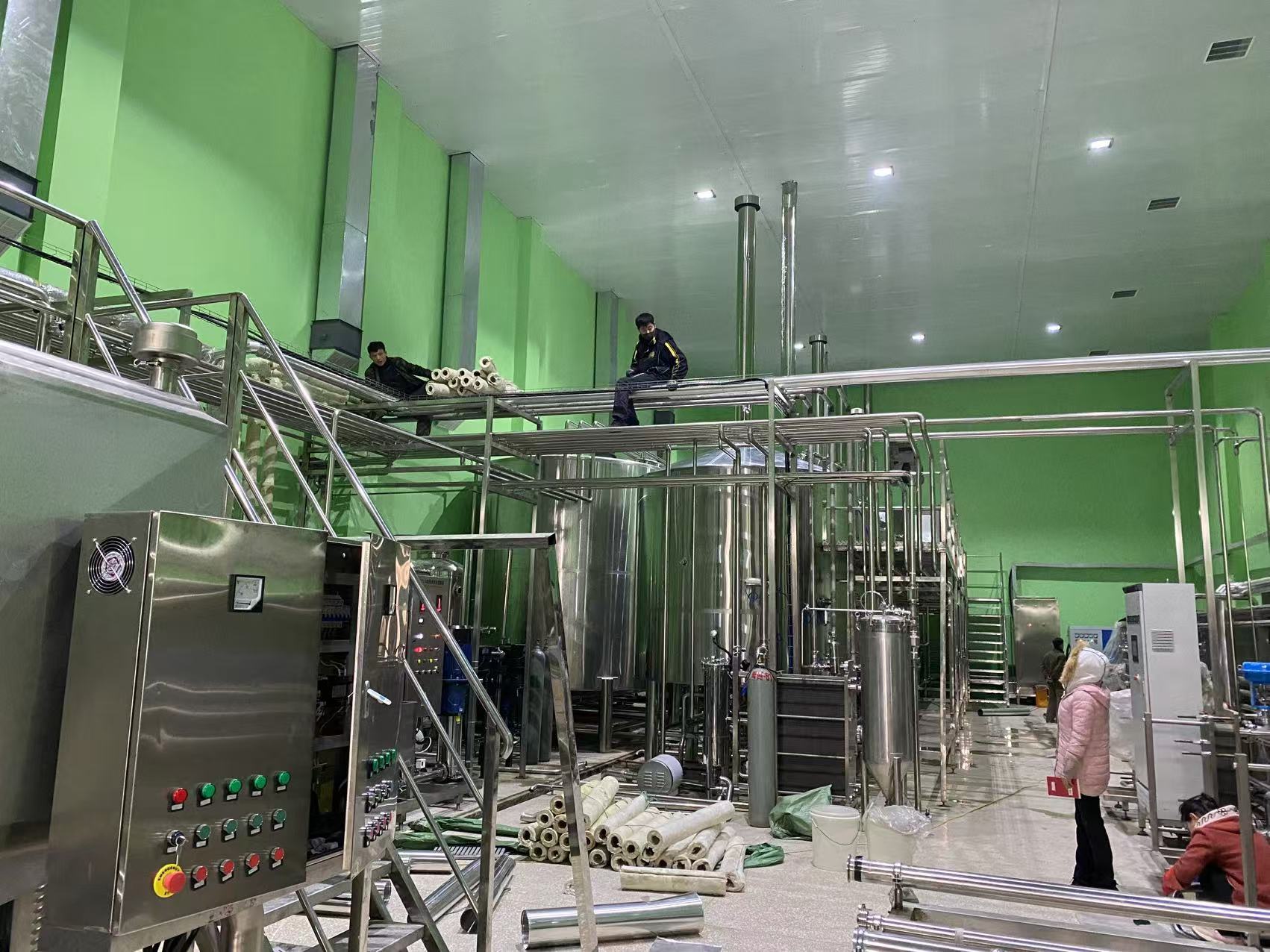 城中精酿啤酒设备厂—精酿啤酒设备制造:传承工艺与创新科技的交融